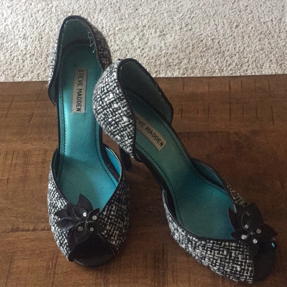 Steve Madden Tweed Open Toe Heels